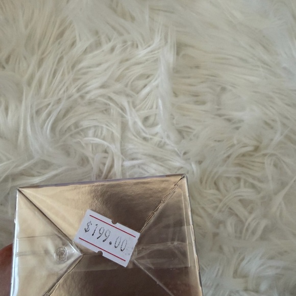 USK Timeless Mask - Picture 3 of 3